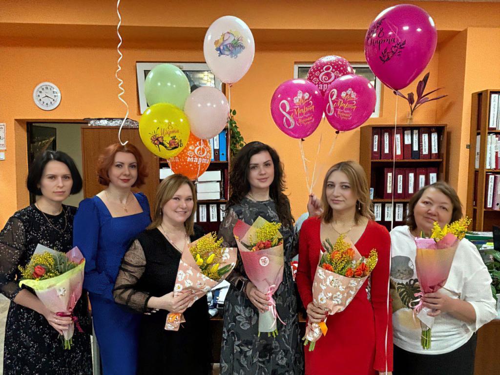 С наступающим 8 Марта! С наступающим 8 Марта!