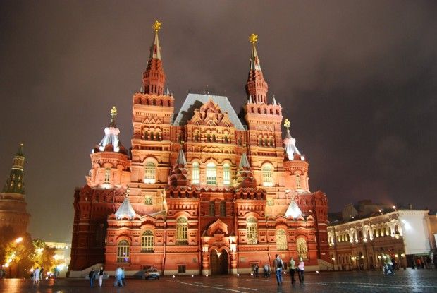В 2014 году свыше 1000 зданий Москвы получат подсветку В 2014 году свыше 1000 зданий Москвы получат подсветку
